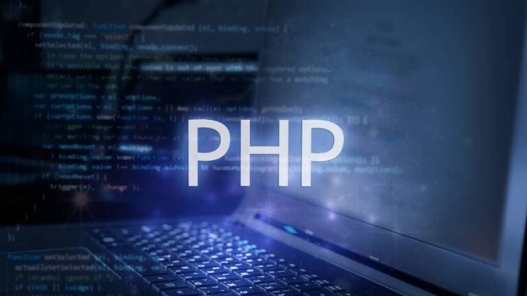 Inscrição PHP - Maria Vonotna/ istockphoto.com