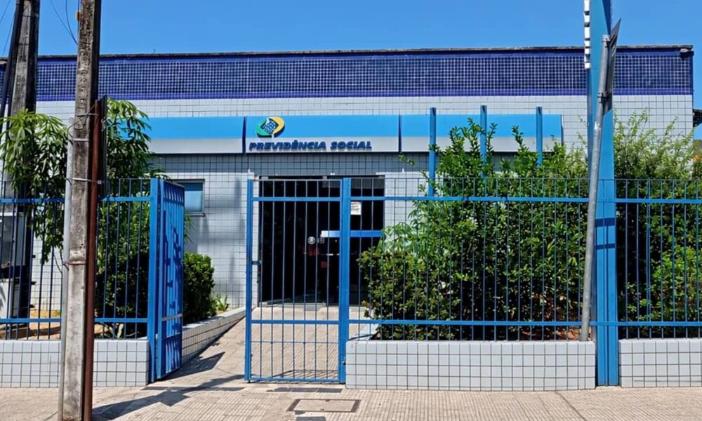 Fila do INSS cai para 1,7 milhão e lei reduz prazo de análise a 30 dias