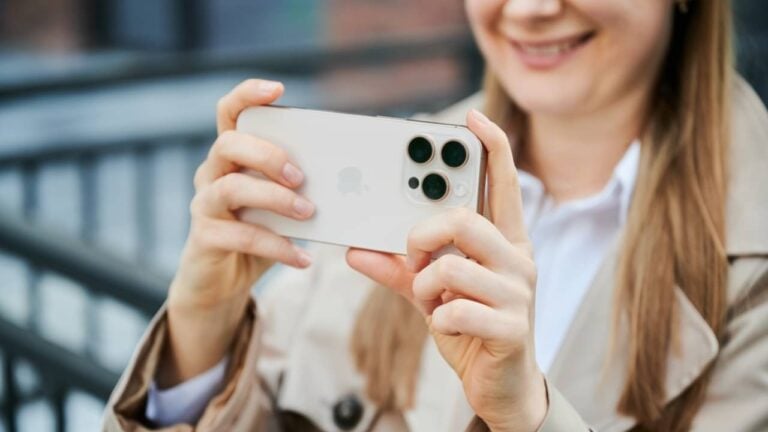 Iphone, câmera - anatoliy_gleb / shutterstock.com