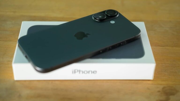 Iphone - Dontree_M / shutterstock.com