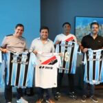 Jardel e Jorge Veras visitam a Arena - Divulgação/Grêmio