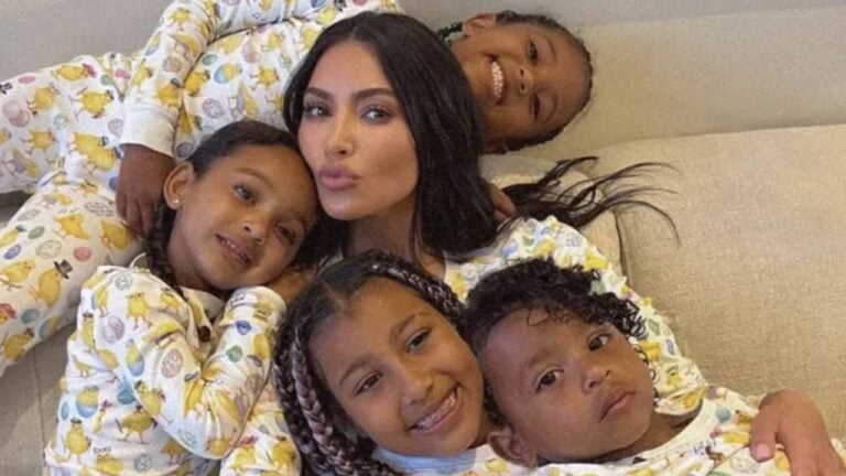 Kim Kardashian e os quatro filhos: North, Chicago, Saint e Psalm - Reprodução/Instagram