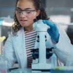 Laboratório, cientista - Divulgação/ Capes/MEC