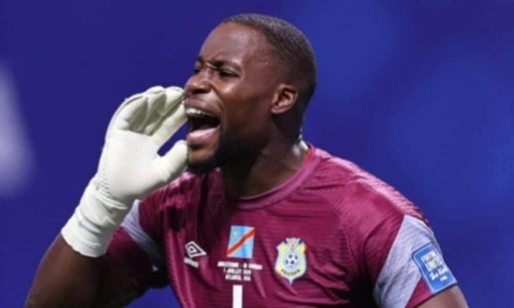 Fifa sabia que goleiro da RD Congo jogou Copa do Mundo de forma irregular, apontam jornais