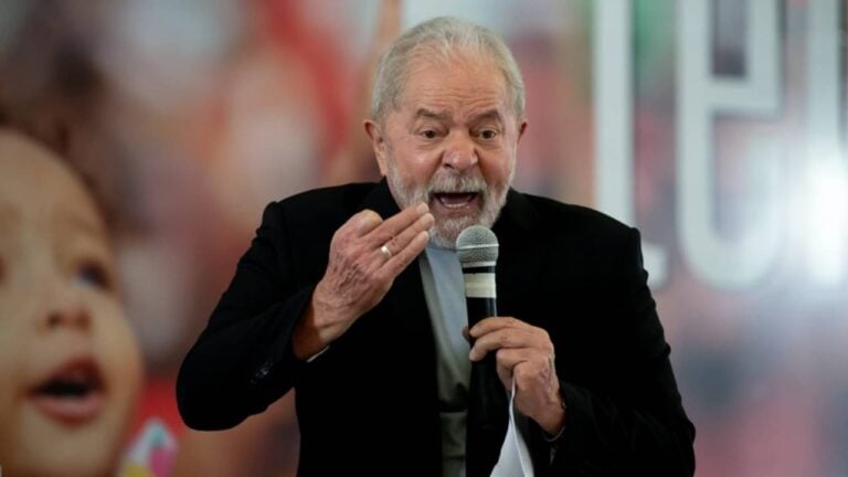 Lula - BW Press / Shutterstock.com