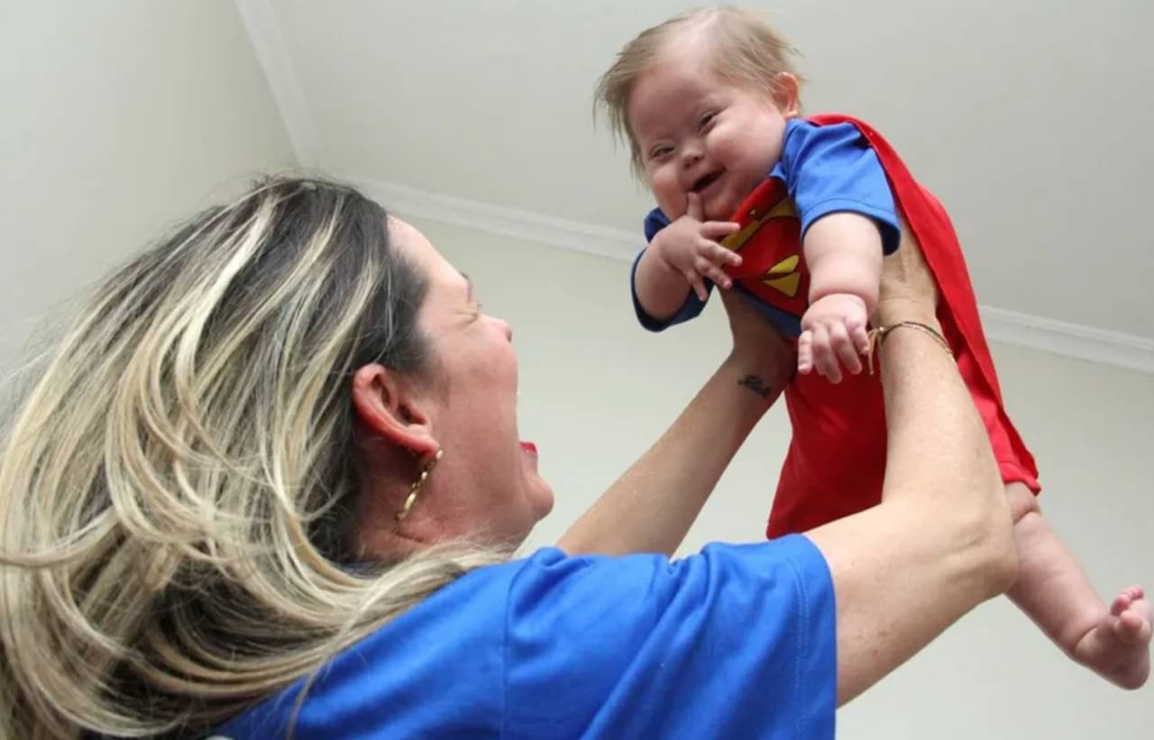 Livro sobre Super Chico ganha lançamento gratuito em Bauru