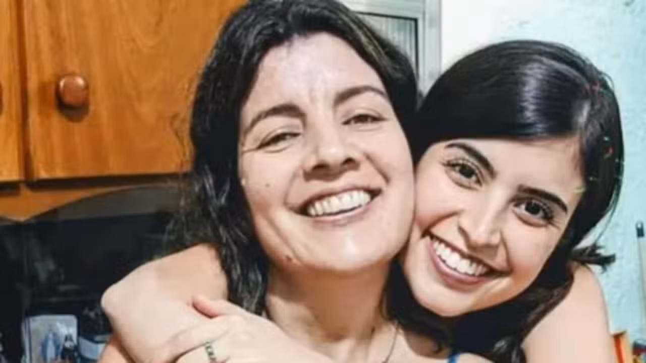 Mãe e Tabata Amaral - Rede Social