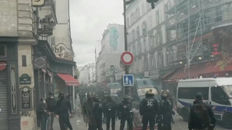 Manifestção na frança - Globo