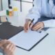 Médico, atendimento - Lee Charlie/shutterstock.com