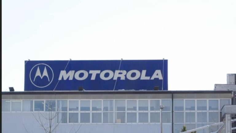 Motorola - editorial: 24K-Production / Shutterstock.com