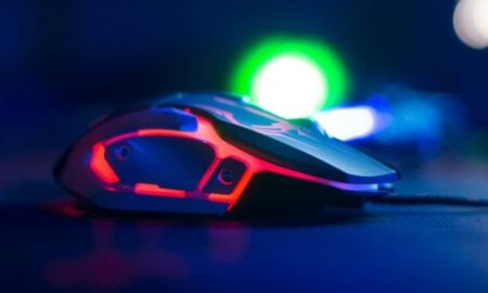 Amazon coloca mouses gamer sem fio da Logitech e Redragon em promoção