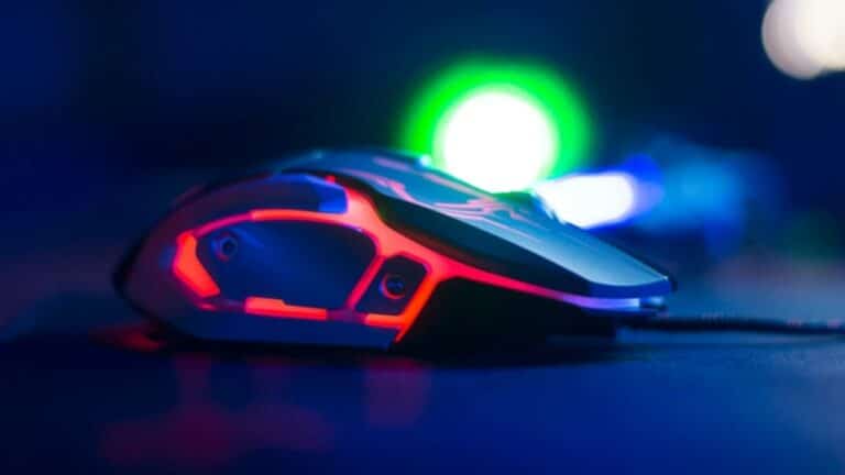 Mouse Gamer - Djordje Novakov - shutterstock.com