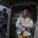 Mulher finge pedir pizza para chamar a polícia - Reprodução TV Globo