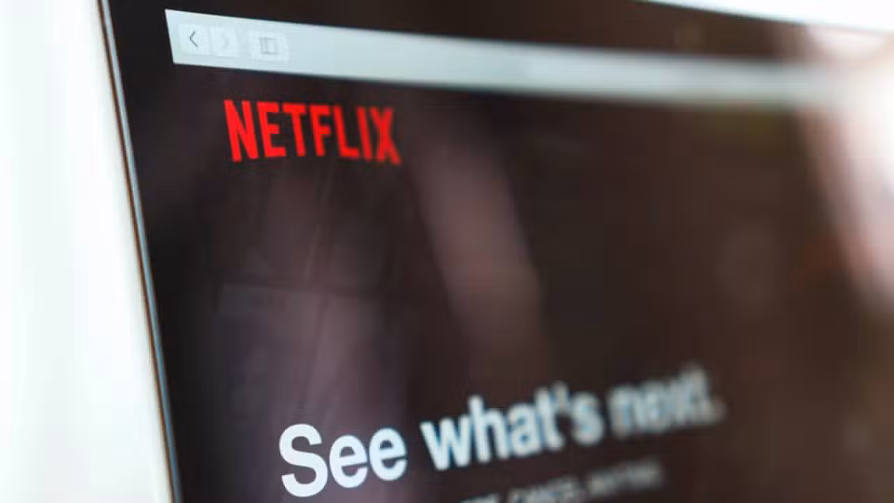Netflix aplicativo - sitthiphong / Shutterstock.com