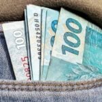 Notas de 100 reais, dinheiro - Rafa Neddermeyer/Agência Brasil