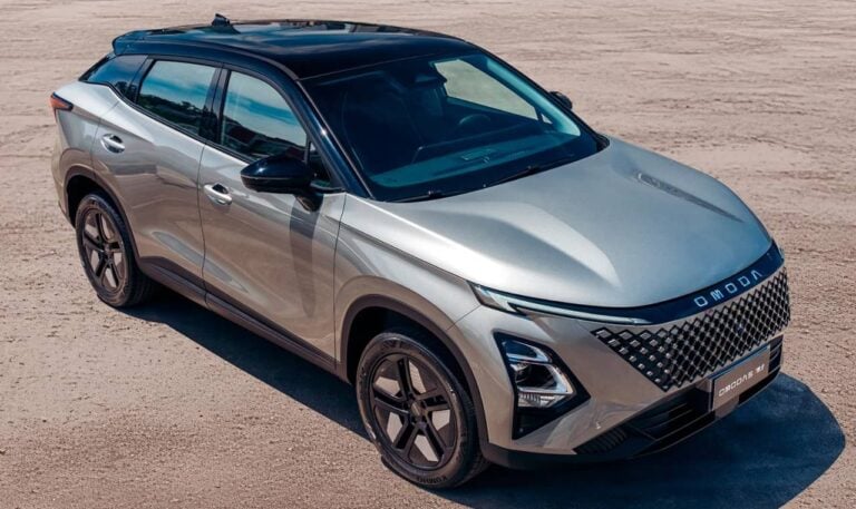 Omoda 5 Prestige HEV - Divulgação