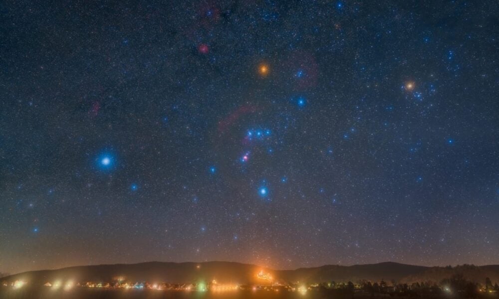 オリオン座流星群の観測ピークが2026年10月21日未明に到来しハレー彗星の破片が大気圏で発光し火星や木星の天体配置と重なる天文暦