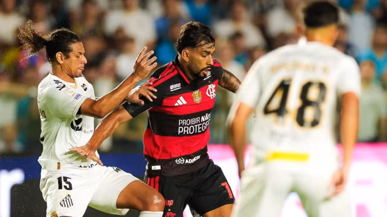 Paquetá e Arão - X/@Flamengo