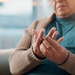 Parkinson - PeopleImages - shutterstock.com
