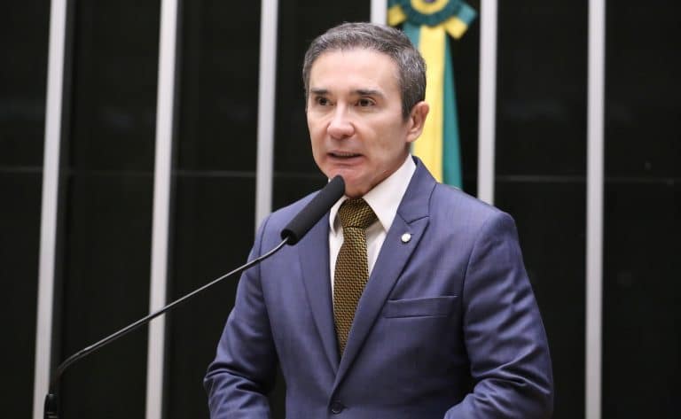 Duda Ramos: cães e gatos possuem alta sensibilidade auditiva e podem entrar em pânico