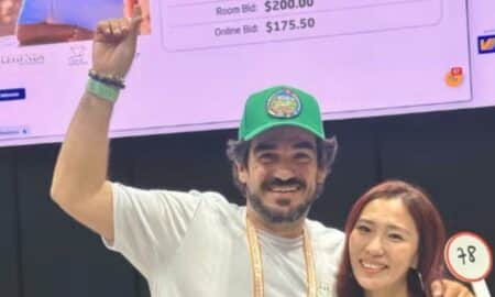 Produtor Luiz Paulo ao lado de Nara Byun, representante da empresa compradora Snow Beans Coffe - Instagram