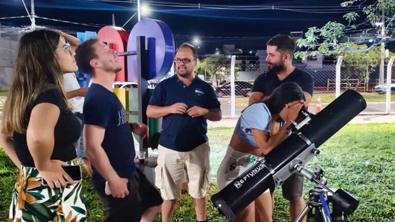 Projeto "Astronomia - Ciência na Rua" - Divulgação