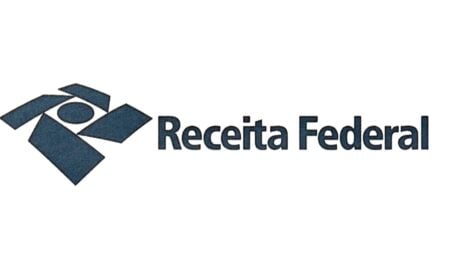 Receita Federal - Mehaniq / shutterstock.com