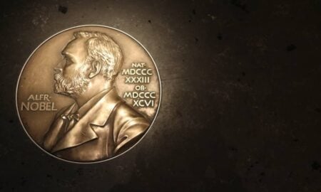 Réplica da Medalha do Prêmio Nobel - Wirestock Creators / Shutterstock.com