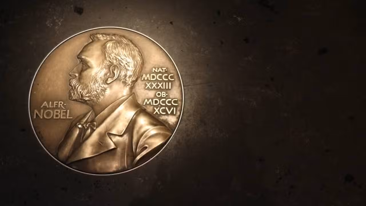 Réplica da Medalha do Prêmio Nobel - Wirestock Creators / Shutterstock.com