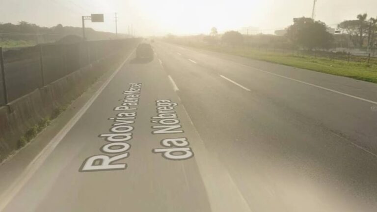 Rodovia Padre Manoel da Nóbrega (SP-055), no litoral de São Paulo - Reprodução