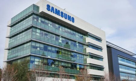 Samsung - hapabapa/ istockphoto.com