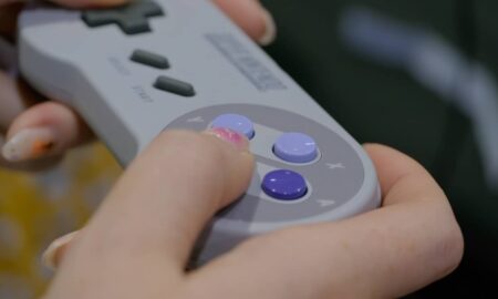 SNES, super nintendo - Scott Cornell / Shutterstock.com