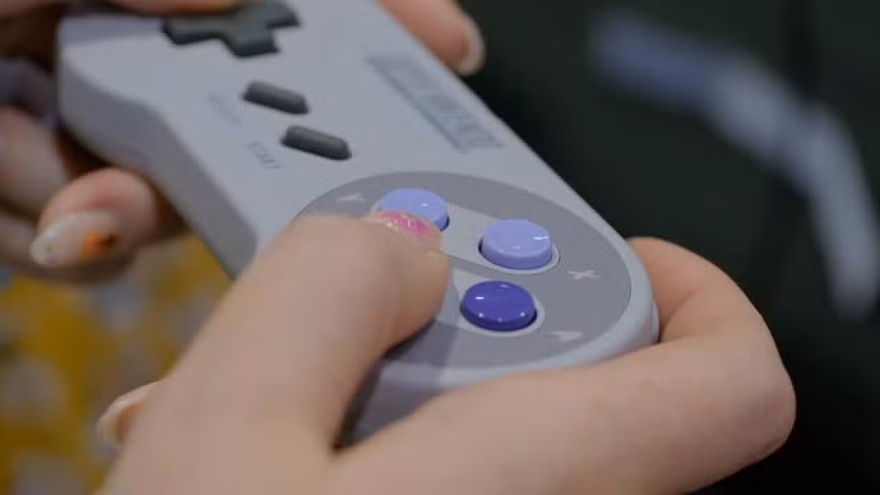 SNES, super nintendo - Scott Cornell / Shutterstock.com