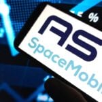 SpaceMobile - Piotr Swat / Shutterstock.com