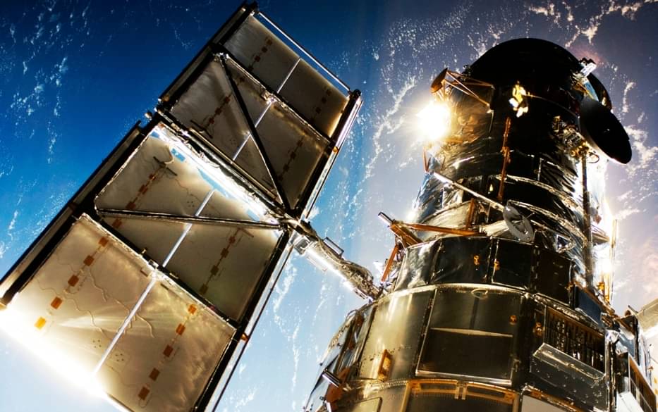 telescópio - Rawpixel.com/Shutterstock.com