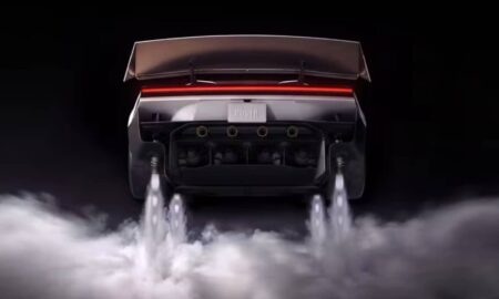 Ferrari avalia com nota 10 o Tesla Roadster que faz de 0 a 96 km/h em 0,81s