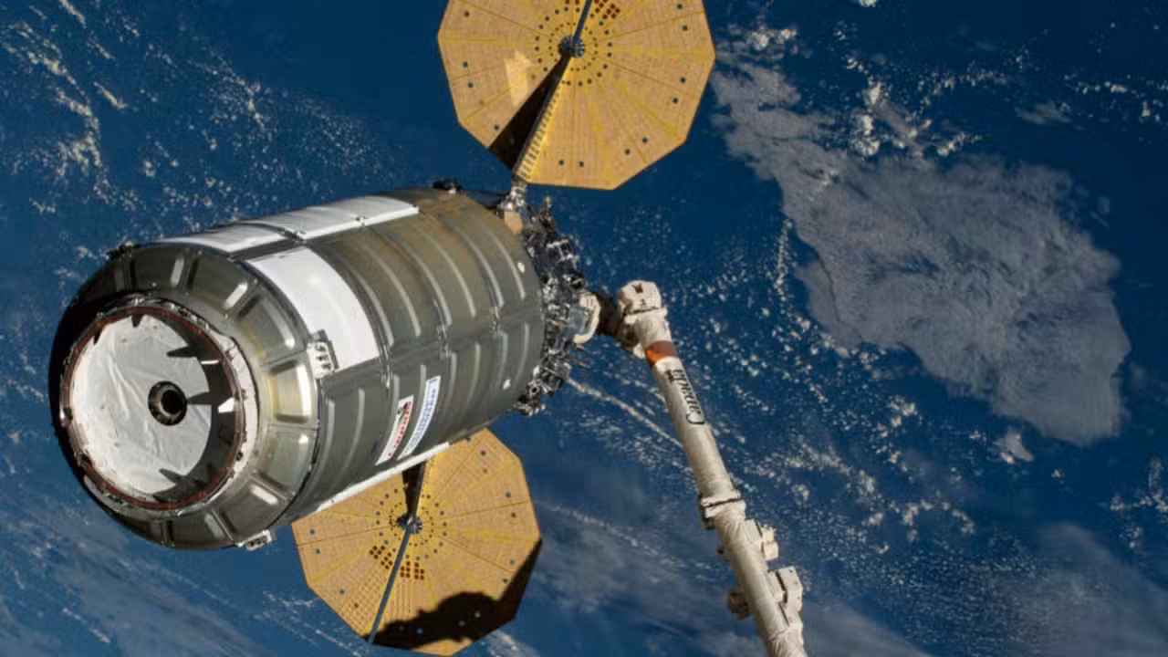 The Cygnus XL cargo spacecraft - Nasa