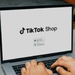 TikTok Shop - Azulblue / Shutterstock.com