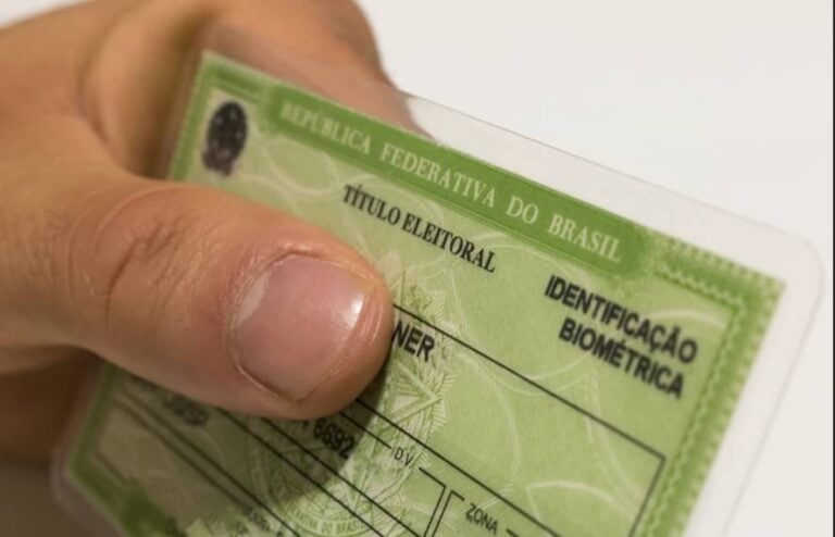Titulo de eleitor - Gabriel Ramos/istockphoto.com