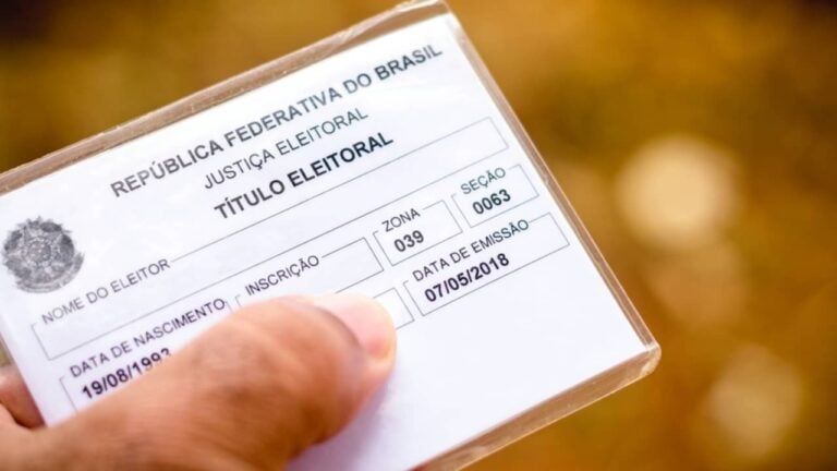 título de eleitor - RafaPress/iStock.com