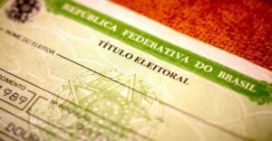 título de eleitor - RafaPress/istockphoto.com