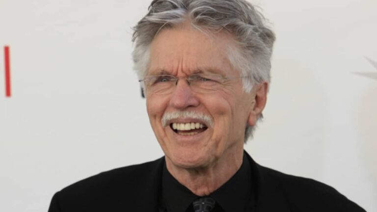 Tom Skerritt - Phil Stafford / Shutterstock.com