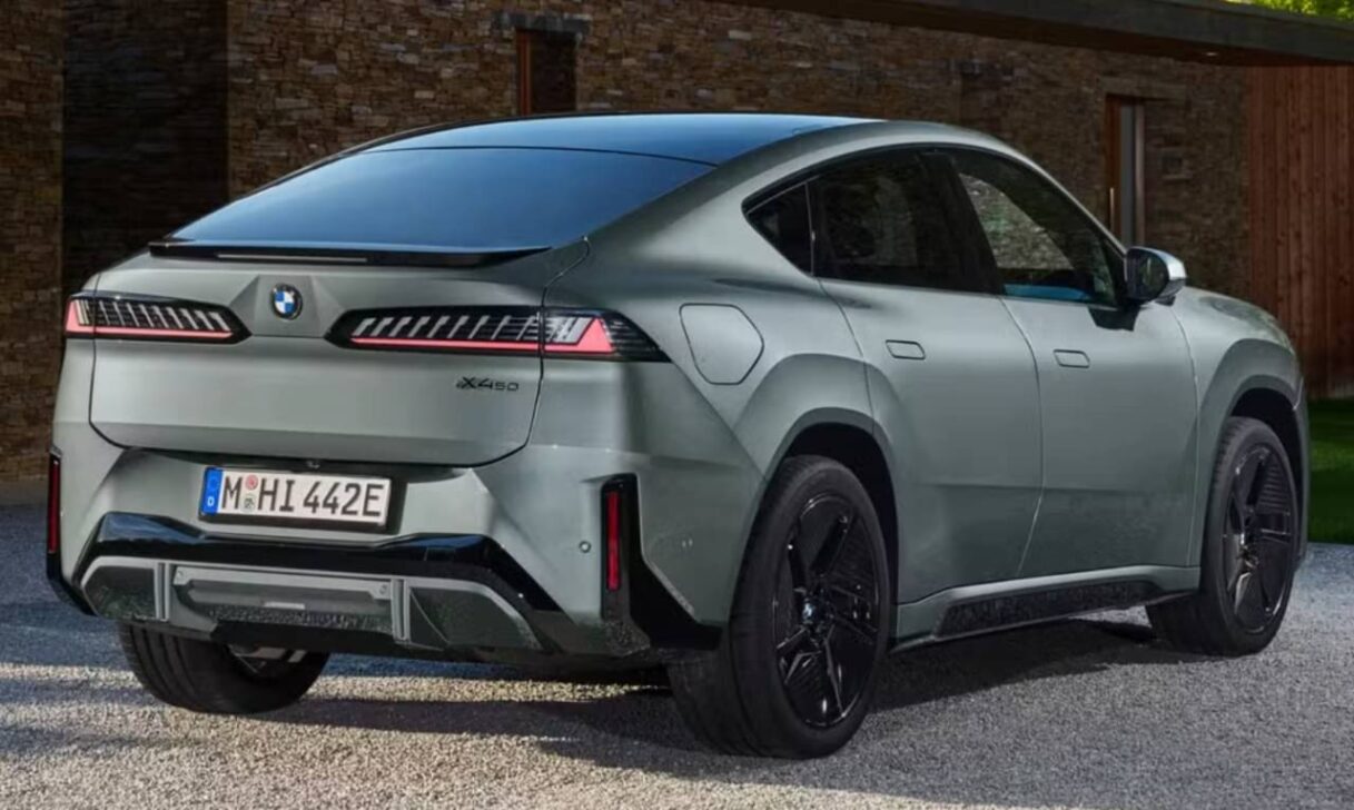Traseira BMW iX4 - Divulgação