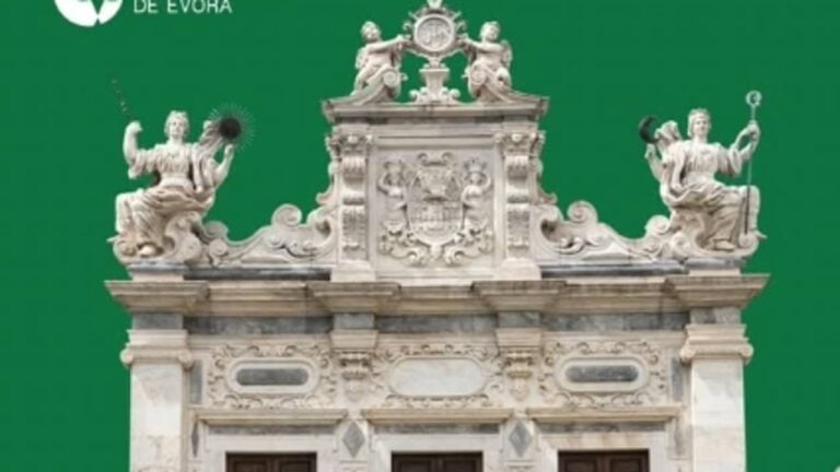 Universidade de Evora - Instagram