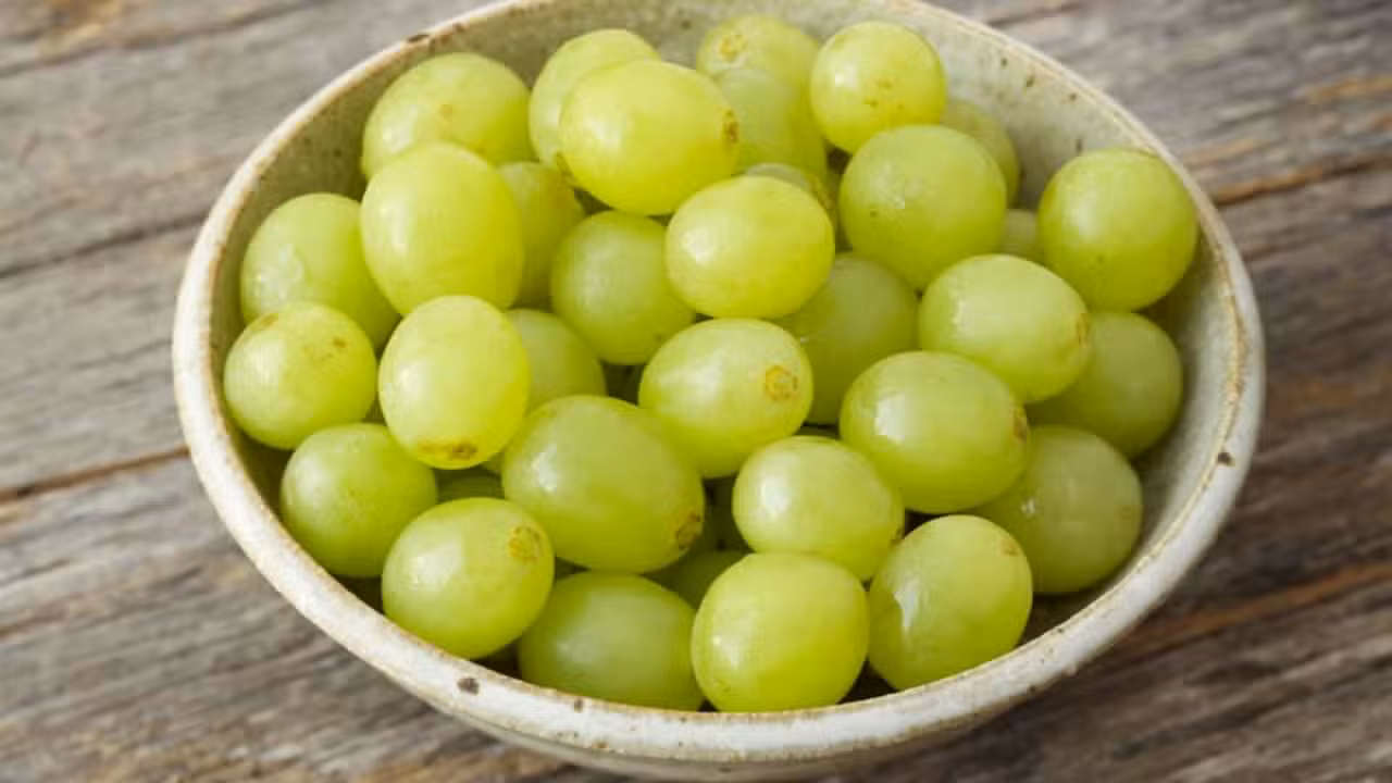 Uva verde, fruta - billnoll/ istockphoto.com