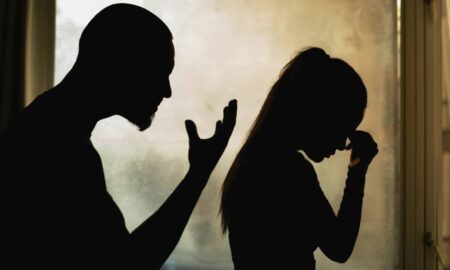violência doméstica - kieferpix/istockphoto.com