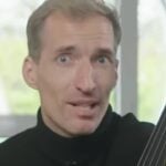Violoncelista Stephan Koncz - Instagram